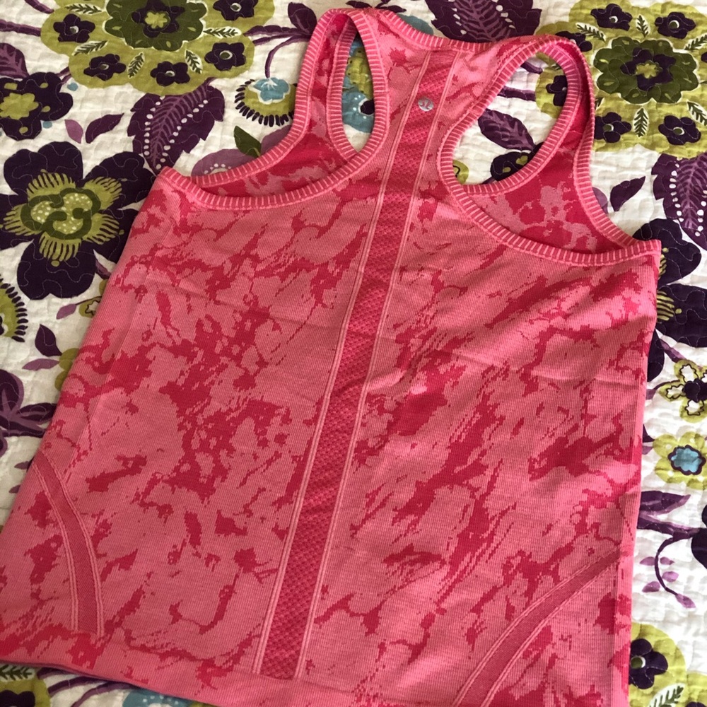 Lululemon swiftly tech racer back